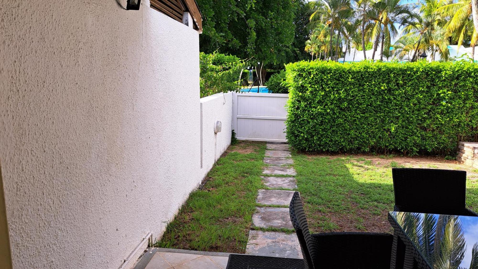 Peaceful And Private Villa Grand Bay Luaran gambar