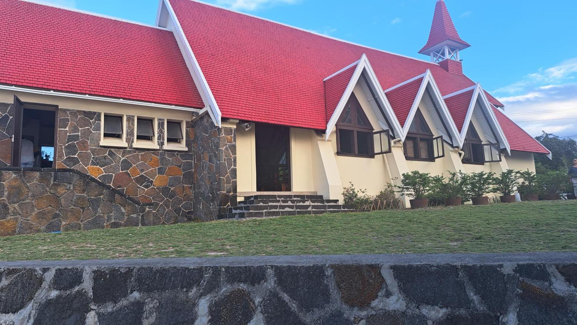 Peaceful And Private Villa Grand Bay Luaran gambar