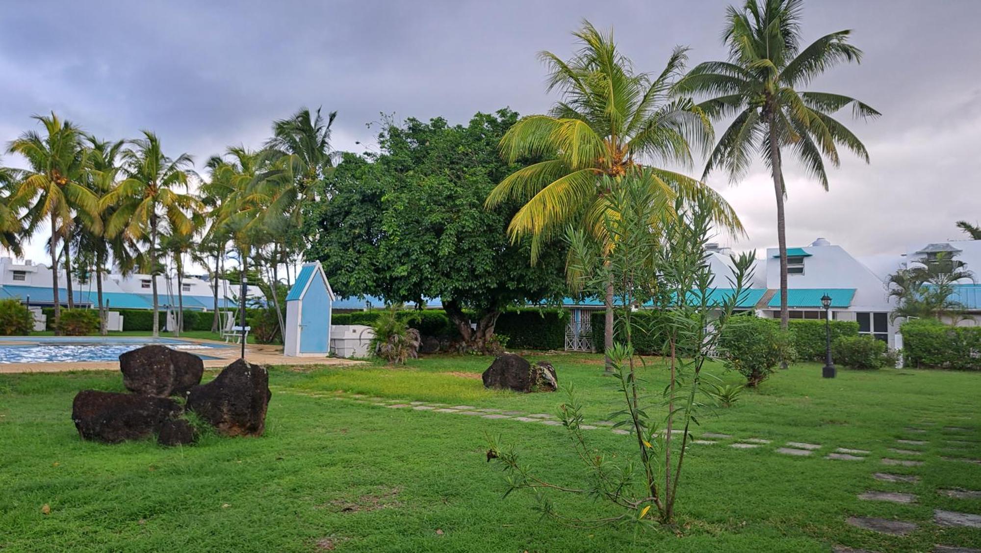 Peaceful And Private Villa Grand Bay Luaran gambar